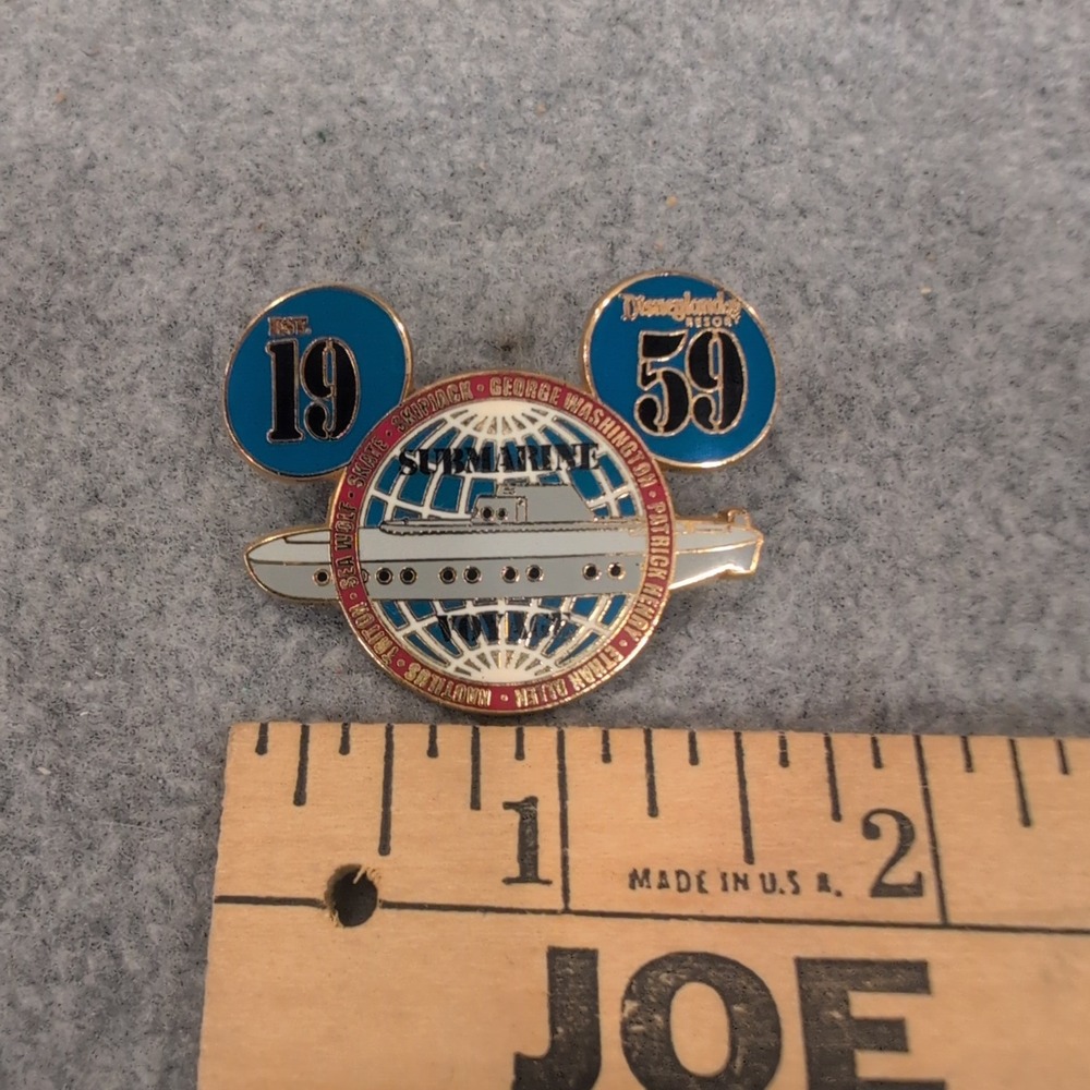 Disney Pin Disneyland Resort Submarine Voyage Est 1959 Mickey Ears 2004 Trading - Picture 2 of 3